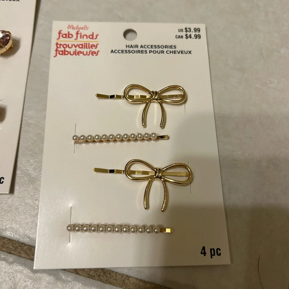 Band new hair clips